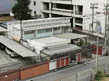 ขายบ้าน พร้อมร้านอาหาร 2 ชั้น เอกมัย-สุขุมวิท 42 ใกล้ BTS ทำเลหายาก ใจกลางเมือง โทร 089-0663888